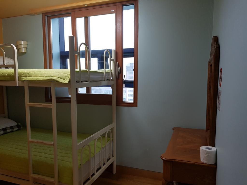 Hostel Lyndon Чеджу Екстериор снимка