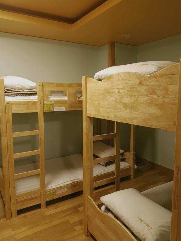 Hostel Lyndon Чеджу Екстериор снимка