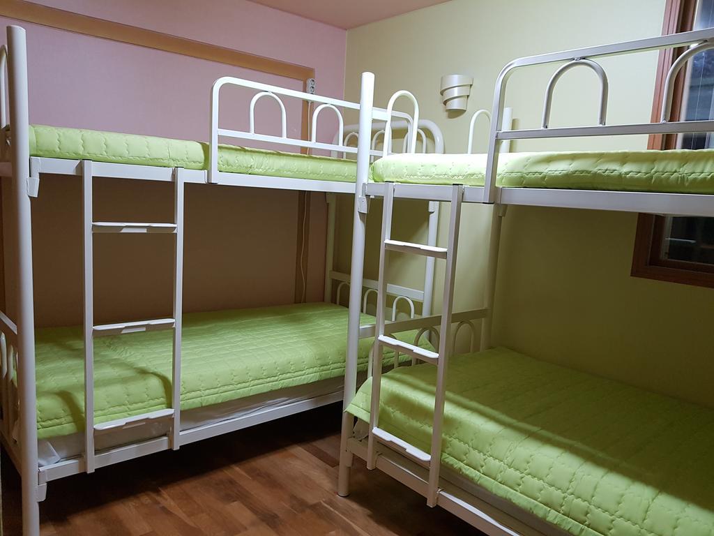 Hostel Lyndon Чеджу Екстериор снимка