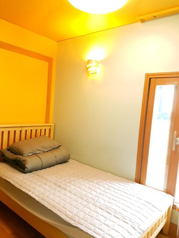 Hostel Lyndon Чеджу Екстериор снимка