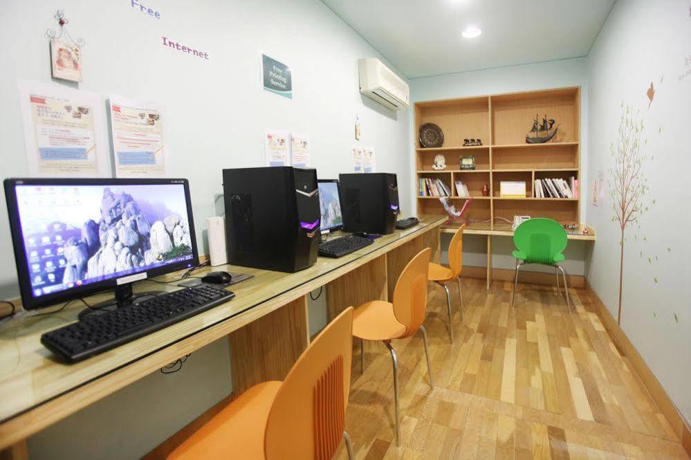 Hostel Lyndon Чеджу Екстериор снимка